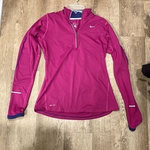 Womens Nike 3 quarter pullover